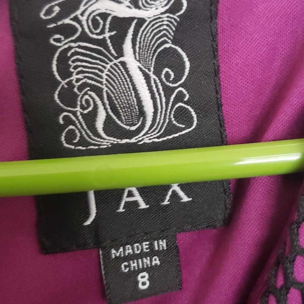 Dress - Picture 3 of 3